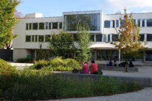 SLIDER__batiment_a_avec_eleves_1421342593_id2144
