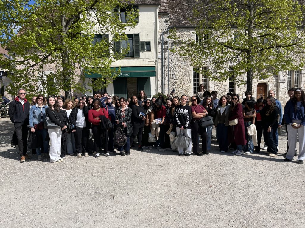 Photo de groupe Sortie à Provins BTS tourisme ENC Bessièeres
